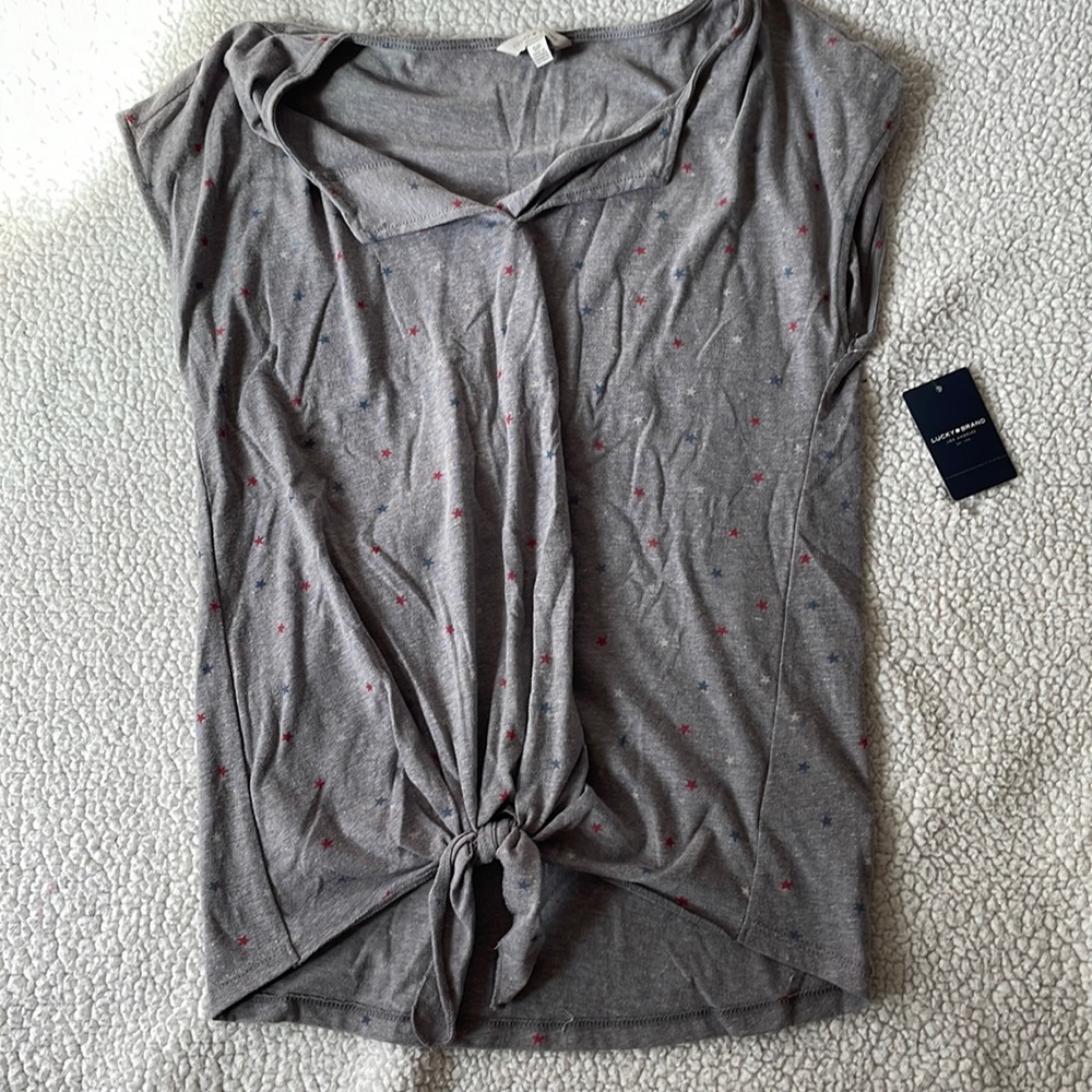 Lucky Brand grey stars T-shirt with front knot